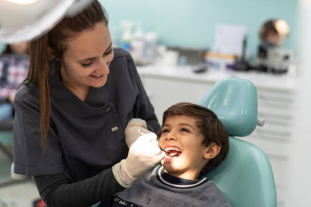 Best Emergency Tooth Extraction  in Etowah, NC